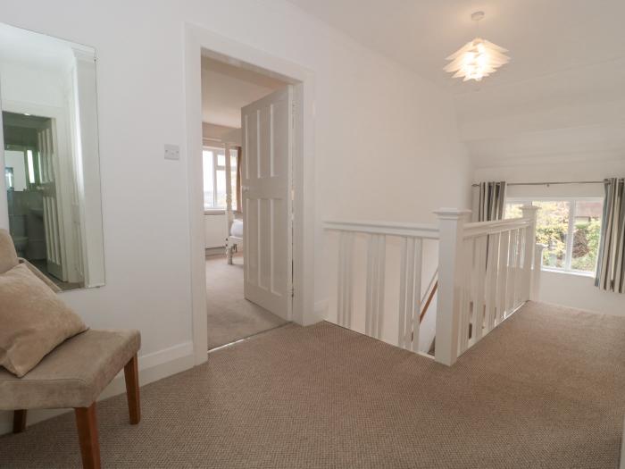 2 Moorlands, Minehead