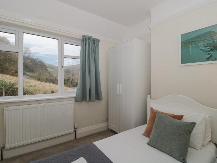 2 Moorlands, Minehead