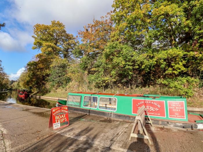 Wharf Cottage, in Llangollen, Denbighshire, North Wales. Close to amenities and River Dee. Grade-II