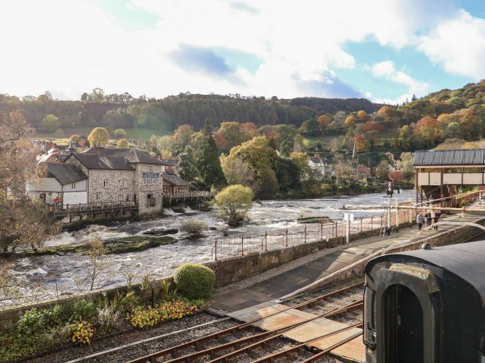 Wharf Cottage, in Llangollen, Denbighshire, North Wales. Close to amenities and River Dee. Grade-II