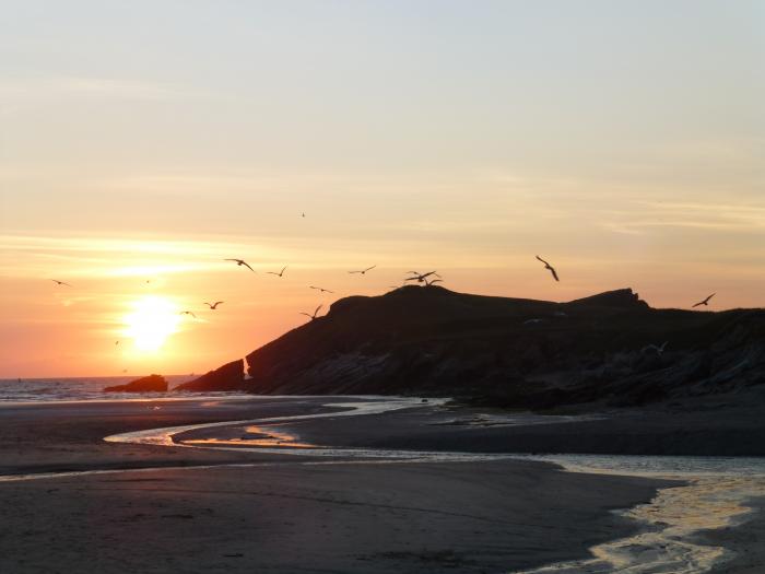 Sunset View, Porth