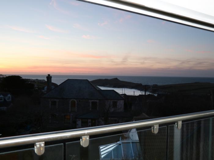 Sunset View, Porth