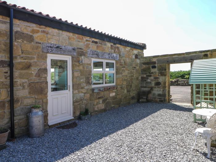 FIELD COTTAGE, England, Yorkshire, North Yorkshire, Staithes