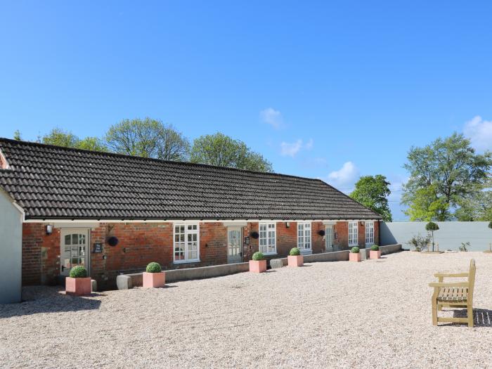 The Apple Shed, Motcombe