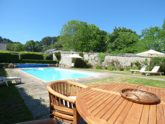 The Bullshed, Cornwall