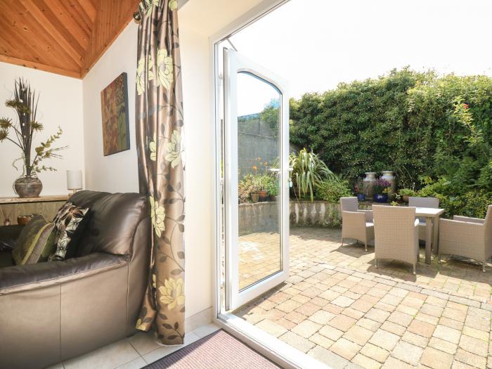 Suntrap Hideaway, Cornwall