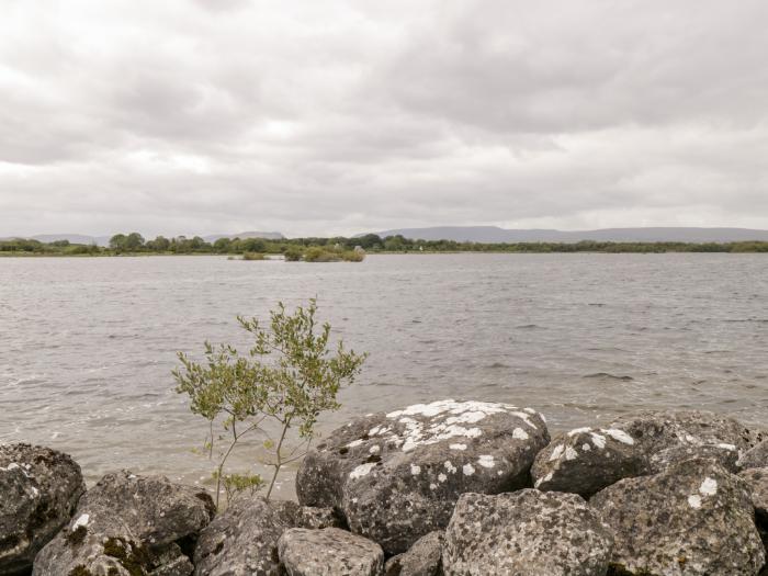 Lough Mask Road Fishing Cottage, Ballinrobe, County Mayo