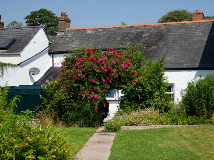 3 Horse Pool Road, Laugharne.