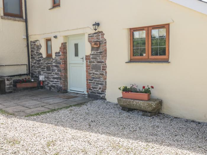 Lower West Curry Cottage, Launceston, Cornwall