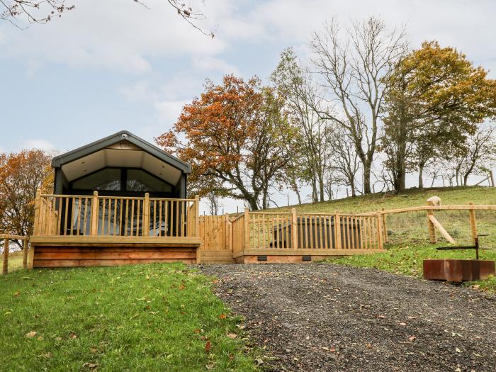 Hillside Lodge, Rhayader, Powys