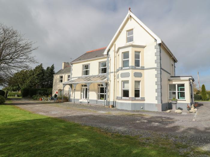 Muriau Park, Caernarfon, Gwynedd