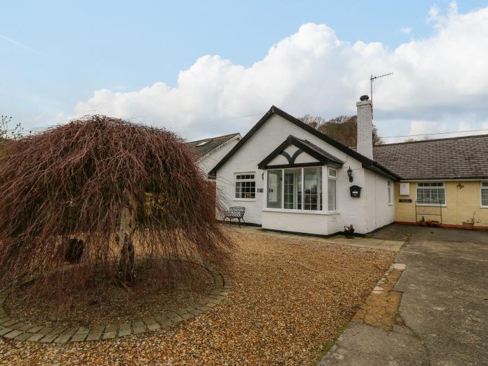 Stepping Stones, Llanbedrog, Gwynedd