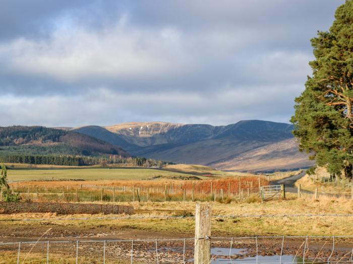 White Hillocks Cottage, Angus