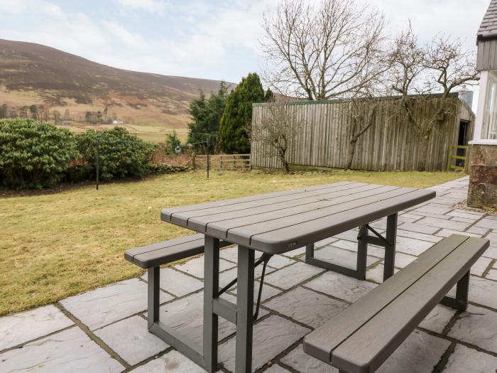 White Hillock Farm House, Angus