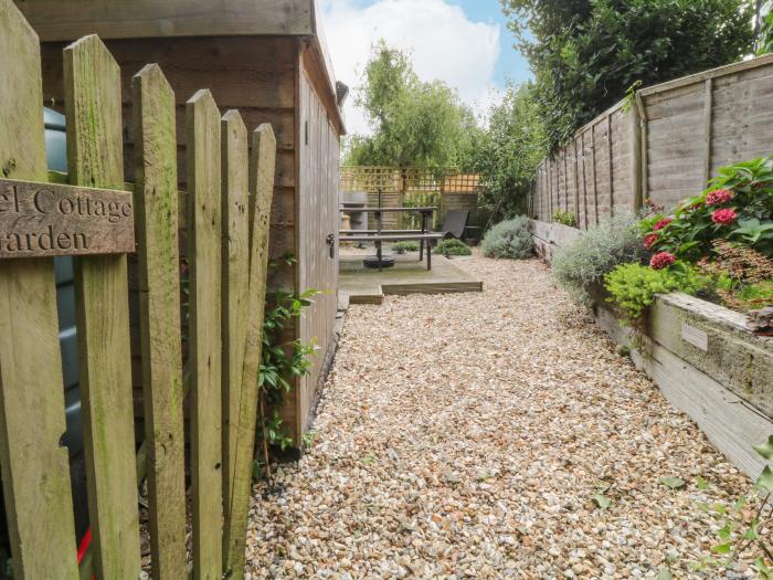 Chapel Cottage, in Smallridge near Axminster, Devon. In an AONB. Close to pub. Off-road parking x 2.