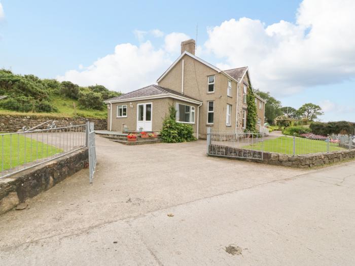 Dinas Farmhouse Annex, Caernarfon, Gwynedd