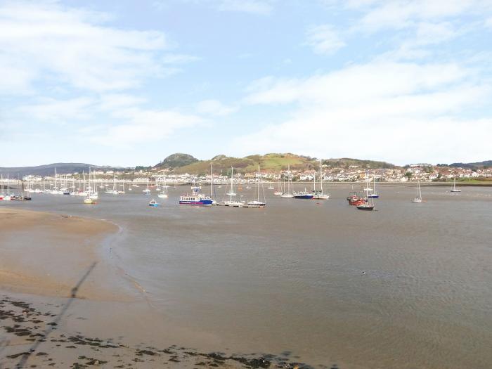 Castle Apartment, Conwy