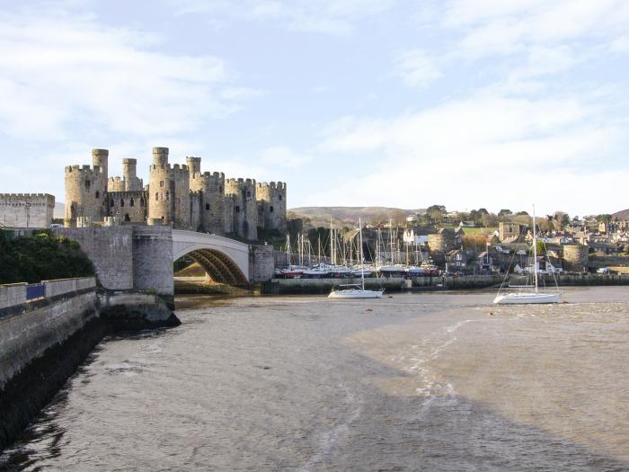 Castle Apartment, Conwy