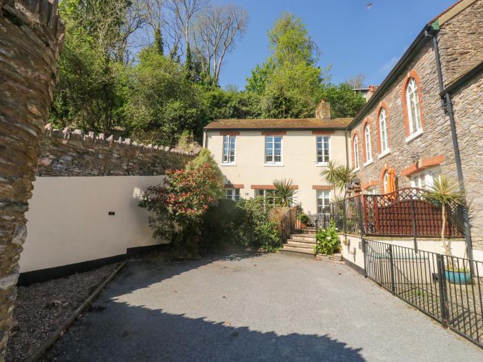 4 Old Mill Court, Brixham, Devon