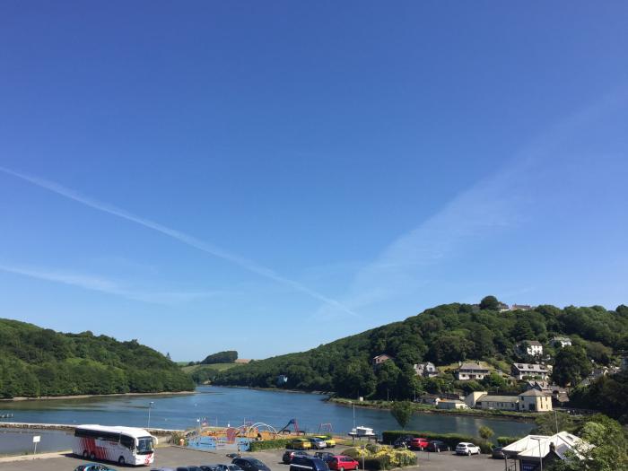 2 The Creekside, Looe