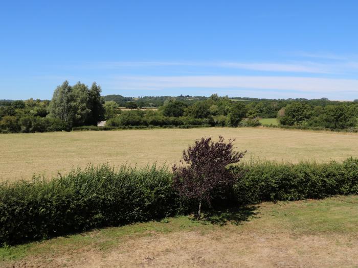 Groomes Country House near Farnham, Surrey. Six-bedroom, Grade II listed home with games room. Pets.