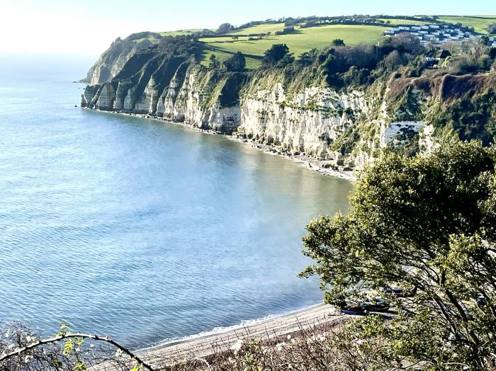 2 Smugglers Close, Branscombe