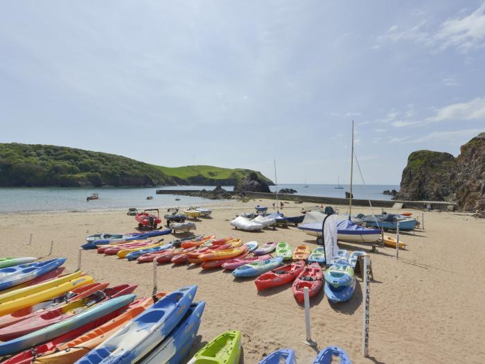 4 Coastguards Cottage, Devon