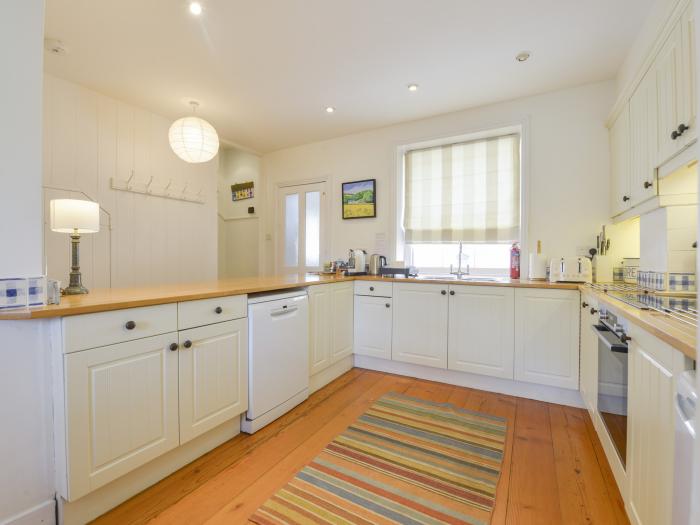 4 Coastguards Cottage, Devon