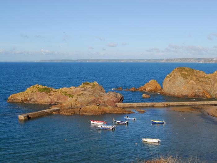 4 Coastguards Cottage, Devon