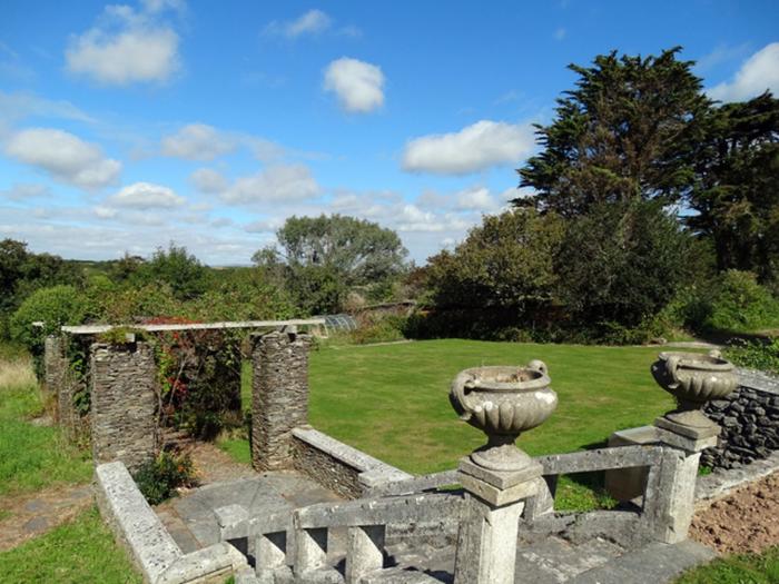 Alston Hall, Battisborough Cross