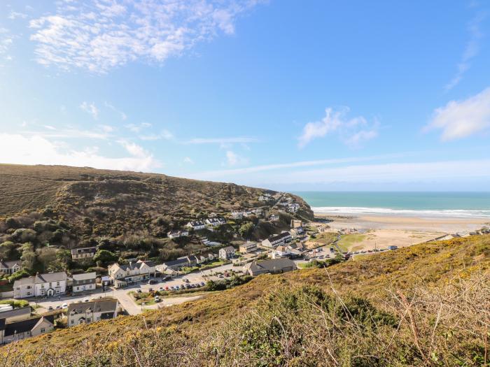 Stones Throw, Porthtowan