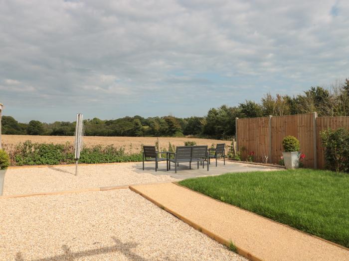 Sunny Croft, a 1930s bungalow in Broadmayne, Dorchester, Dorset. Stunning countryside views. Hot tub