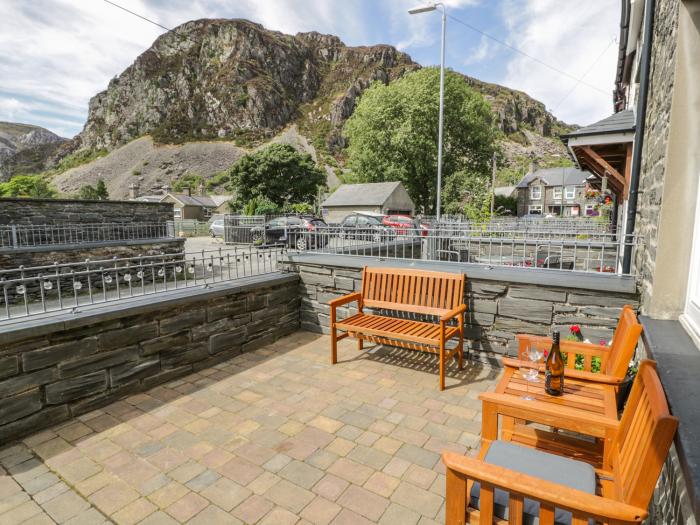 Garreg Ddu, Blaenau Ffestiniog