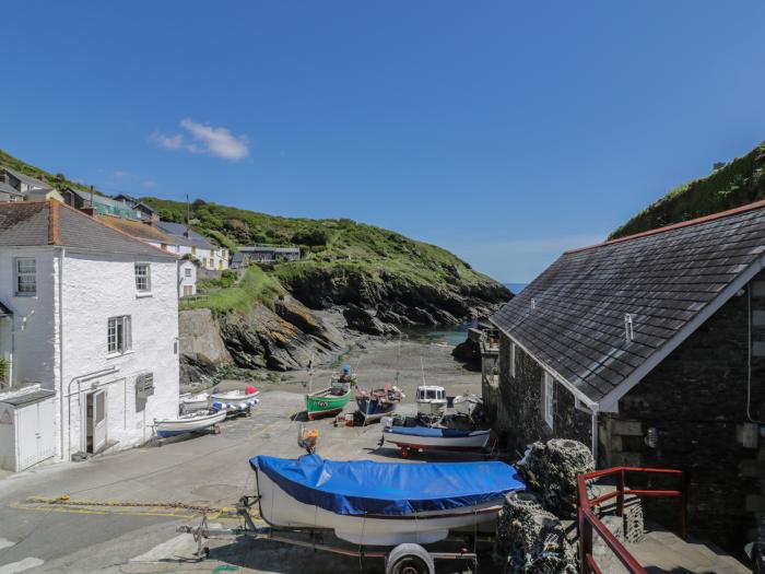 Hillside, Portloe