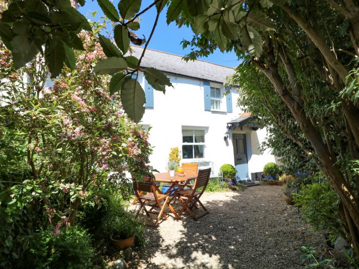 82 The Square, Hartland, Devon