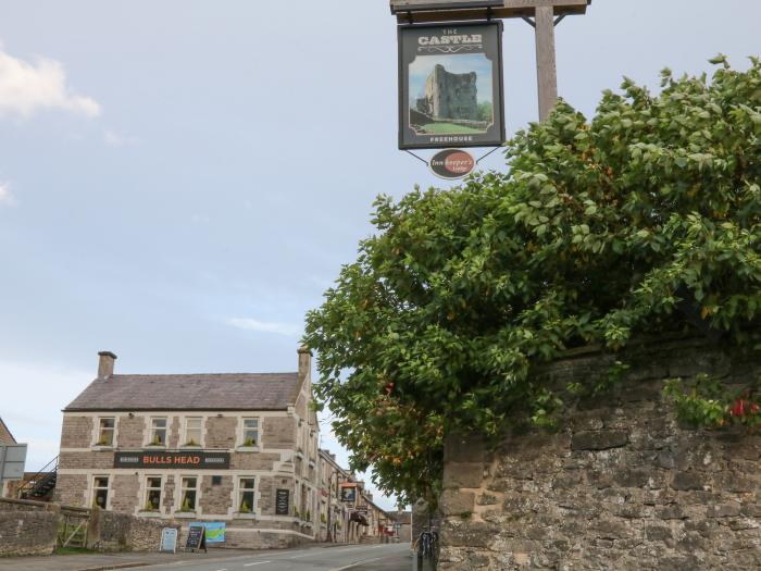 Millstream Cottage, Castleton, Peak District