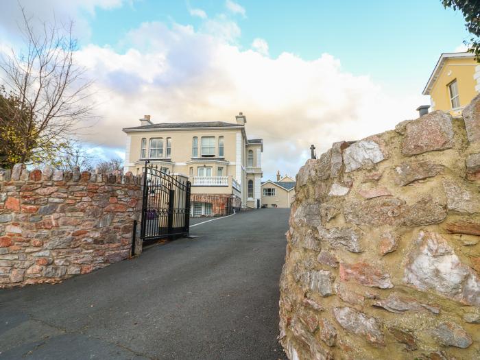 Cottage 1 Newcourt, Torquay, Devon