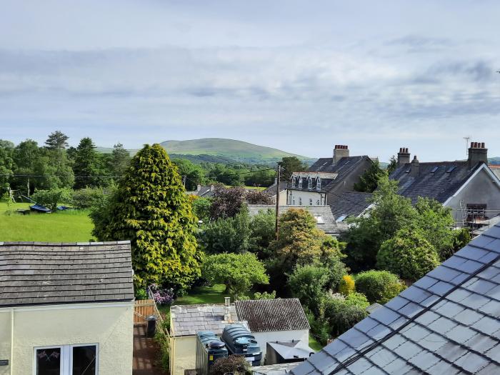 Hawthorne House, Dubwath near Cockermouth, Cumbria. In National Park. Near pub and lake. Countryside