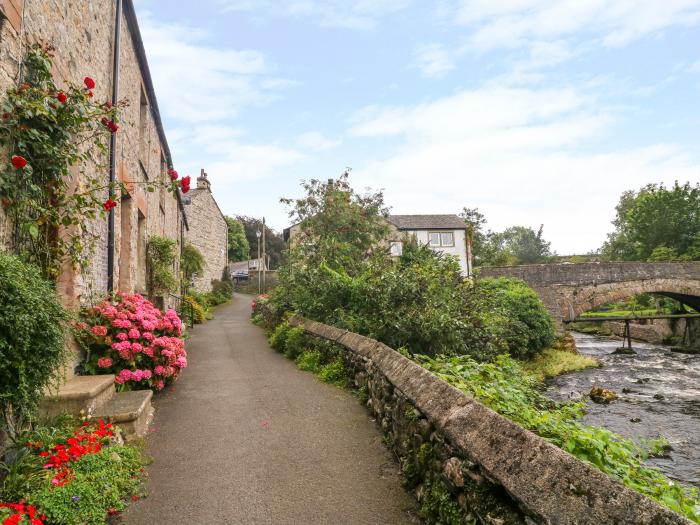 Waterfall Cottage, Ingleton