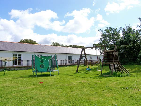 Farmhouse Cottage, Pentraeth