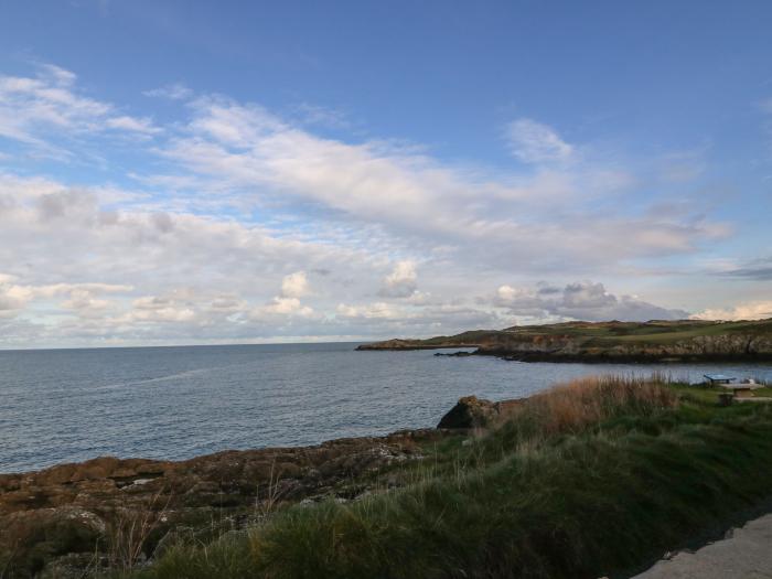 Beacon Cottage, Cemaes Bay