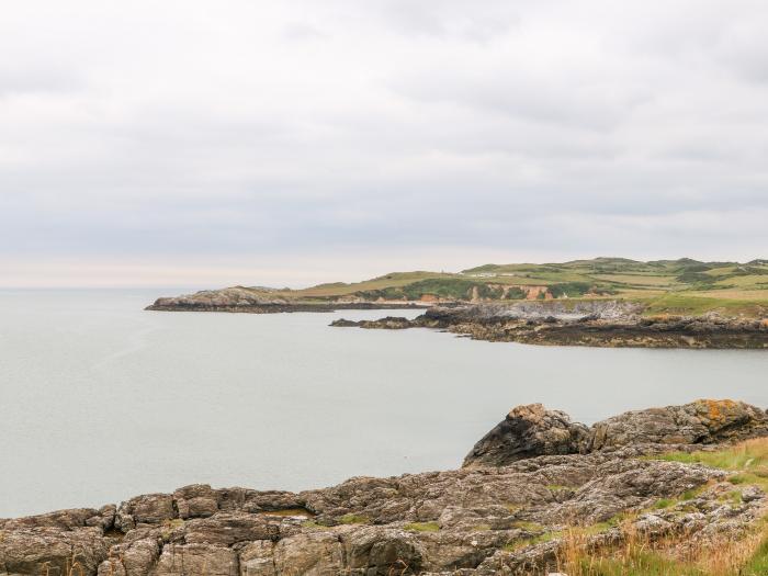 Beacon Cottage, Cemaes Bay