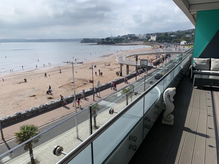 Bay View, Abbey Sands, Torquay, Devon. Beachfront. Sea view. Near National Park. Close to amenities.