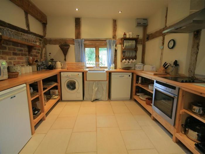 Whites Farm Barn, in Ledbury, Herefordshire. Near AONB. Three-bed barn conversion with garden. Rural