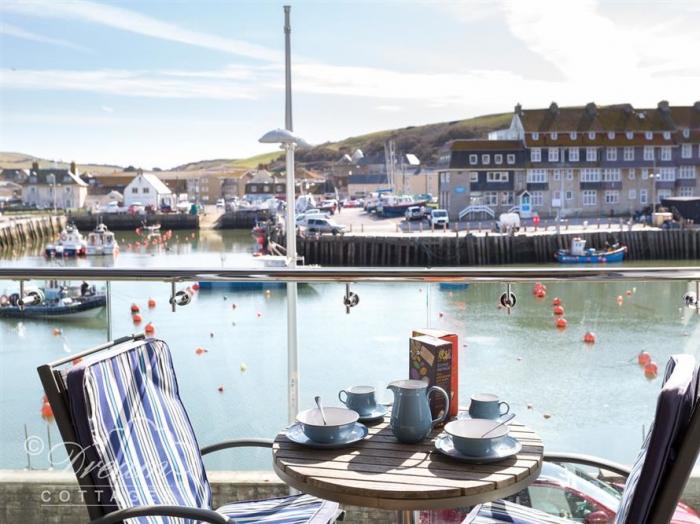 Harbour View Apartment, West Bay, Dorset