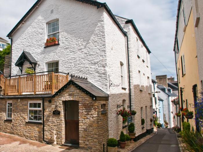 Courtyard House, Dartmouth, Devon