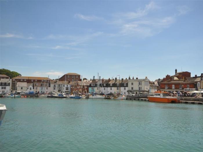 Old Harbour View, Brewers quay harbour