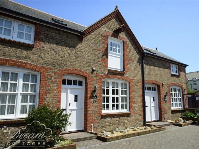 Rupert Cottage, Brewers Quay Harbour, Dorset