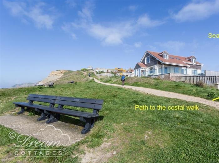 Seacliff, West bay