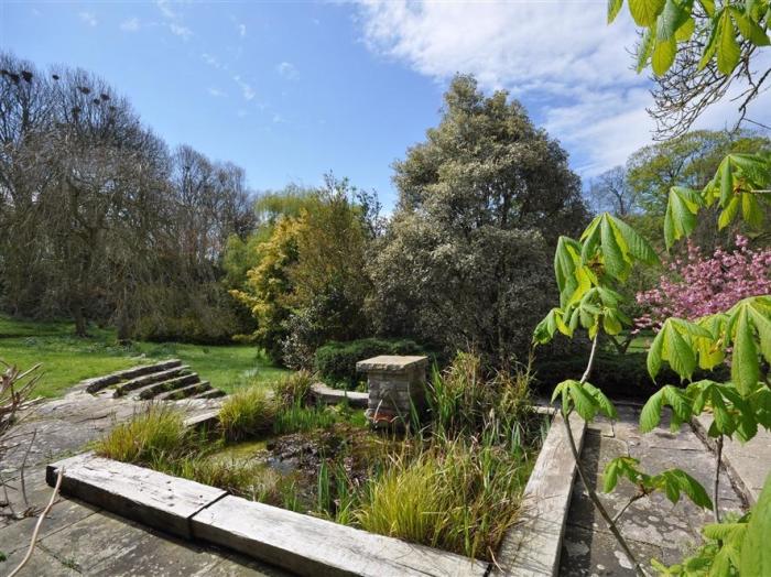 Sixpenny Cottage, Dorset